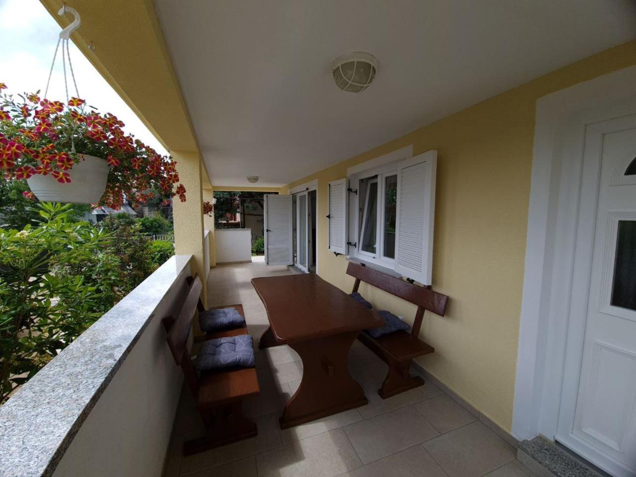 Eden Apartment Kornic Exterior photo